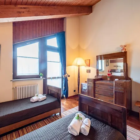 Апартаменты La Casa Di Camus - Happy Бардонеккия