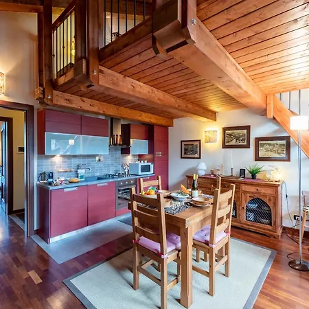 La Casa Di Camus - Happy