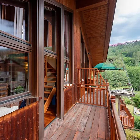 La Casa Di Camus - Happy *